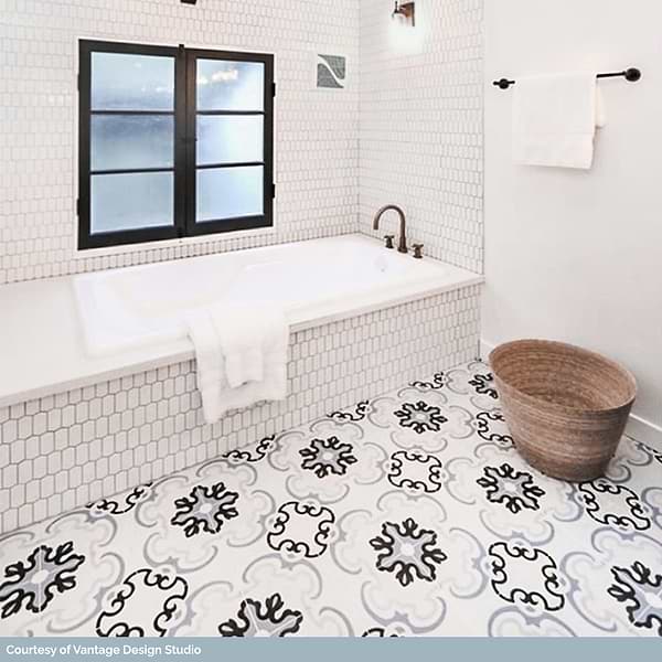 Bella Met 9x9 Blue & White Matte Porcelain Tile