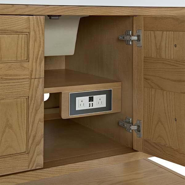 James Martin Vanities Breckenridge Light Natural Oak 30" Single Vanity with White Zeus Quartz Top and Backsplash