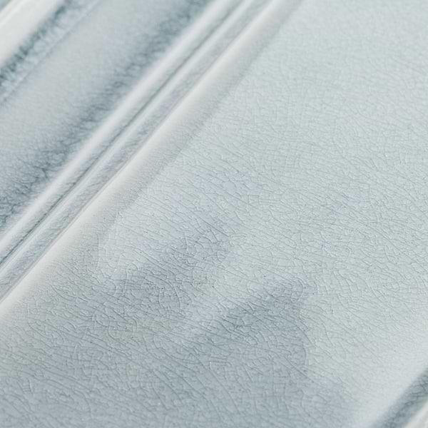 Nabi Arctic Blue 6x8 Crackled Glossy Glass Base Molding Liner