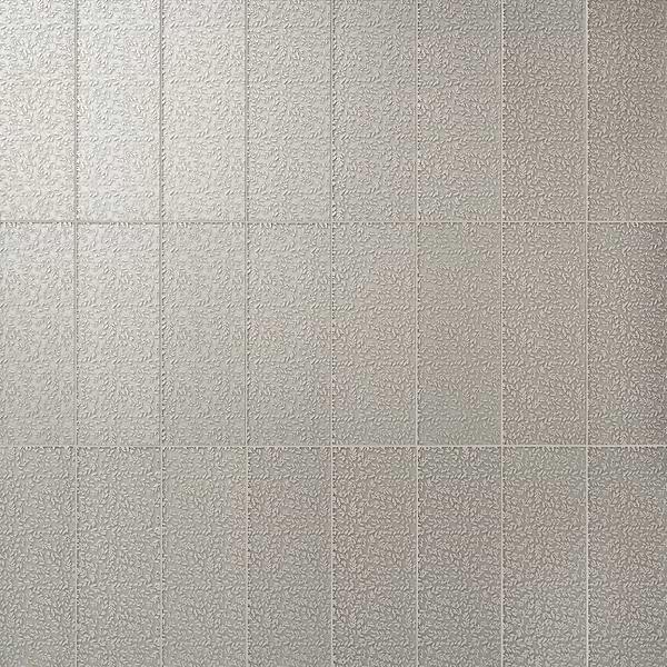 Sonya Flowers Sterling Gray and Silver 6x16 Frosted Glass Tile