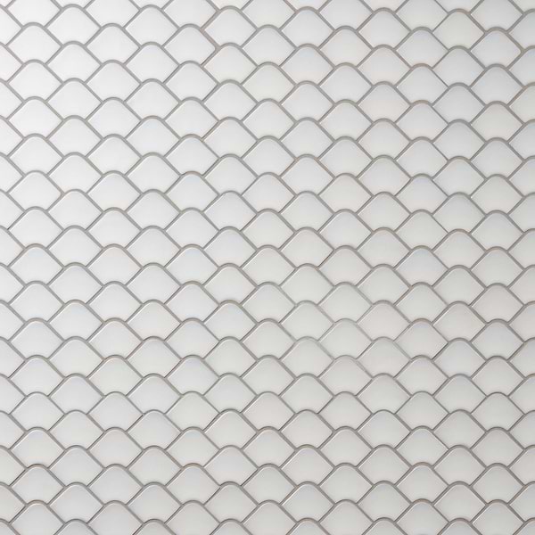 Suki Gray 2x3 Fishscale Matte Glass Mosaic Tile