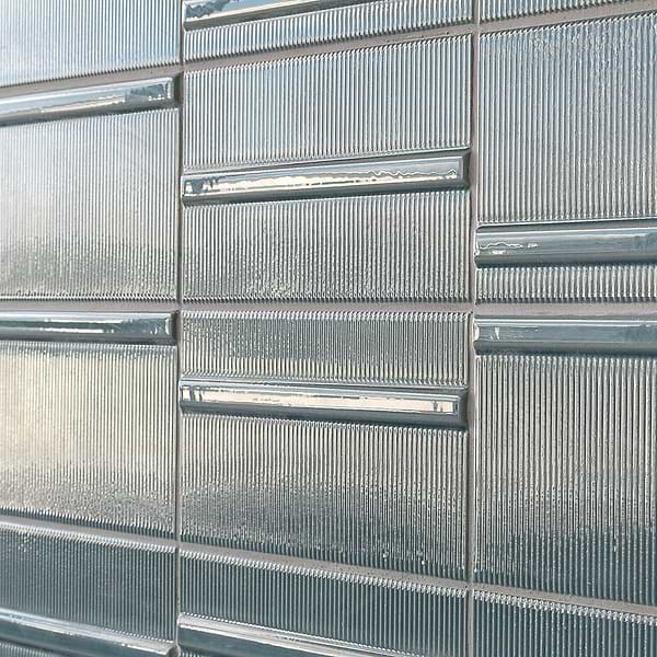 Vector Reverb Azul 4x8 Polished Ceramic Tile