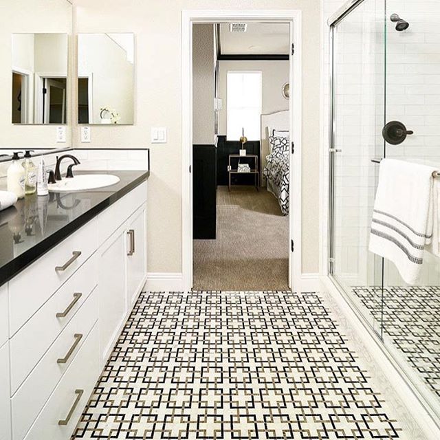 Labyrinth Asian Statuary With Athens Gray And Nero Lined Marble Polished Tile