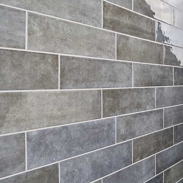 Aquarella Light Gray 4x16 Glossy Ceramic Tile