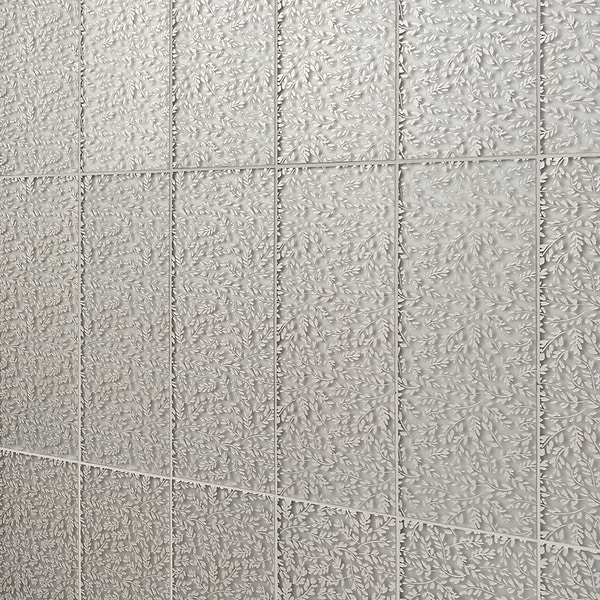 Sonya Flowers Sterling Gray and Silver 6x16 Frosted Glass Tile