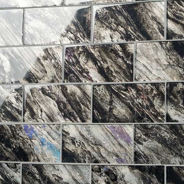 Gem Black Diamond 4x9 Polished Glass Tile
