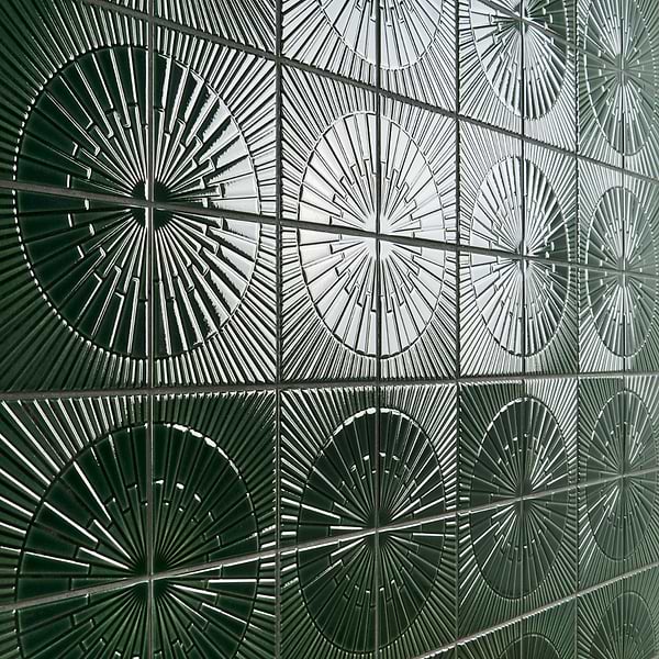 Stacy Garcia Radius Forest Green 6x6 3D Crackled Glossy Ceramic Tile