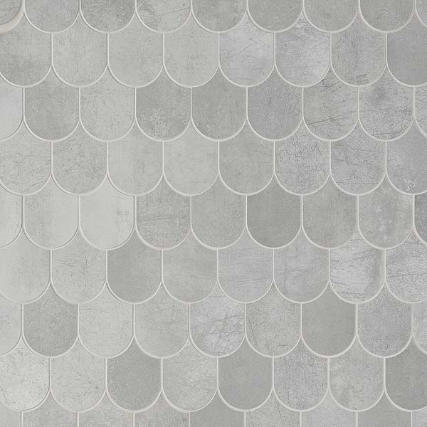 Bond Excalibur Medium Gray Fishscale Plume Matte Porcelain Mosaic Tile