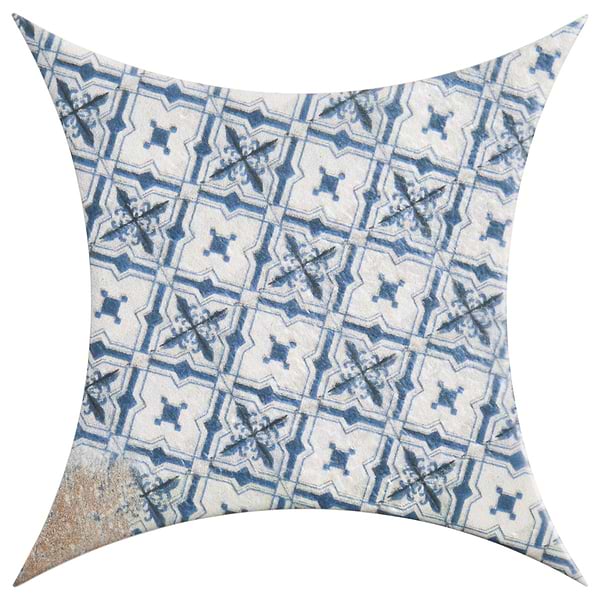 Raval Denim Blue 3x8 Petal and 6x6 Kite with Deco Juliana Blue Kite Matte Porcelain Tile