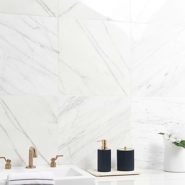 Calacatta Select 18x18 Polished Marble Tile