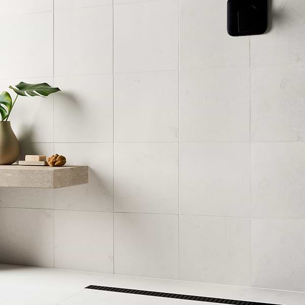 Corinthian White 12x12 Honed Limestone Tile