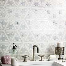 Winter Fresco White Polished Marble Mosaic Tile