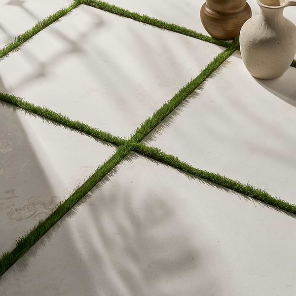 Corinthian White 24x24 Tumbled Limestone 3CM Outdoor Paver
