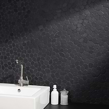 Nature Round Alor Black Pebble Honed Mosaic Tile