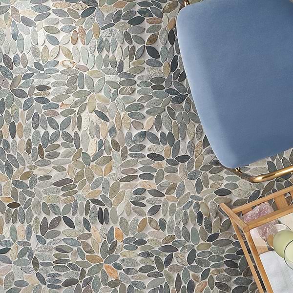 Nature Flower Sumatra Blend Multicolor Pebble Honed Mosaic Tile