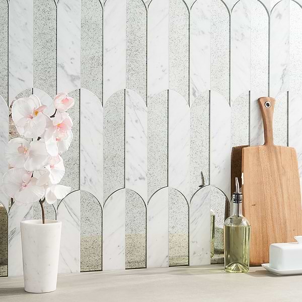 Altos Mirror Polished Marble Mosaic Fish Scale Tile in Elongated Scallop Pattern