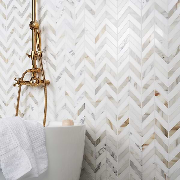 Talon Calacatta & Thassos 1x4 Marble Polished Mosaic Tile