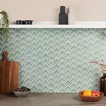 Suki Green 2x3 Fishscale Matte Glass Mosaic Tile