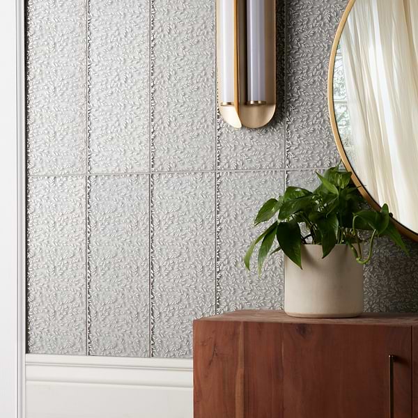 Sonya Flowers Sterling Gray and Silver 6x16 Frosted Glass Tile