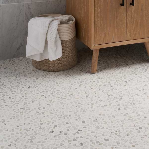 Nature Petite Calacatta Gold Marble Mosaic Tile