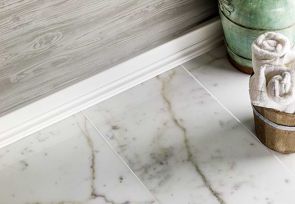 Calacatta 12x24 Polished Marble Tile