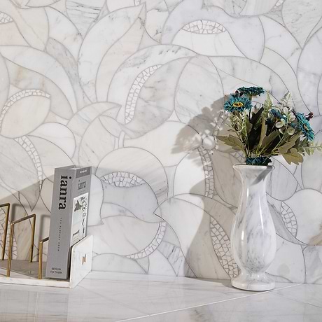 Raina Calacatta Gold Polished Waterjet Marble Mosaic Tile