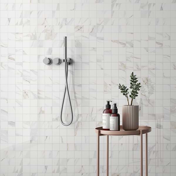 Minera Aurora Gold 2x2 Marble Look Matte Mosaic Tile