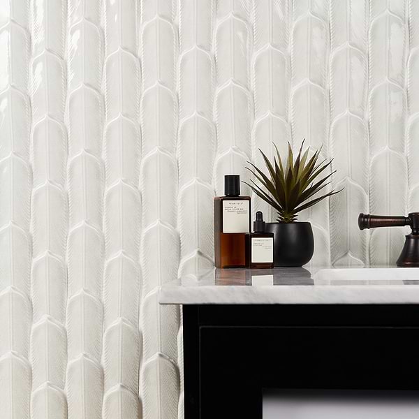 Nabi Quill Tundra Gray 2x5 3D Crackled Glossy Glass Mosaic Tile