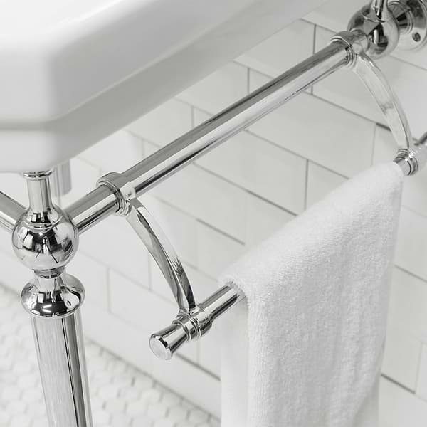 James Martin Vanities Wellington Chrome 24" Single Vanity with Integrated White Porcelain Top