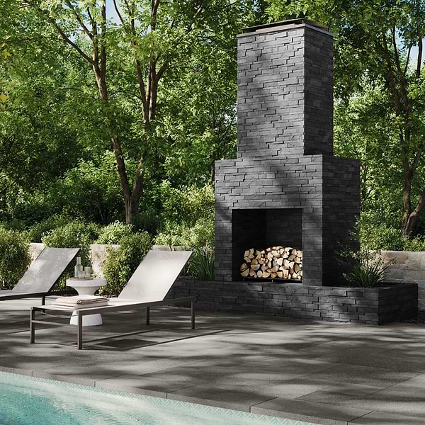 Sendero Charcoal Gray French Pattern Flamed Granite 2CM Outdoor Paver