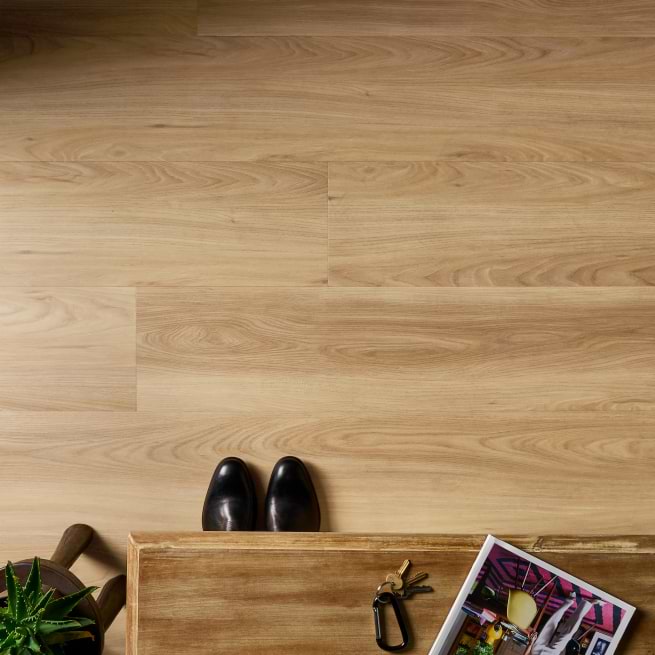 QUINTESSENTIAL WOOD LOOK