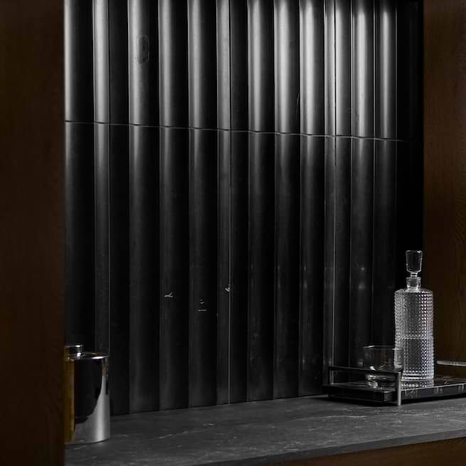 AN INSTANTLY COMPELLING DECORATIVE EFFECT