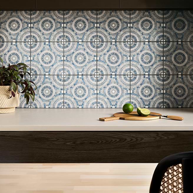 A VIBRANT DECO DESIGN