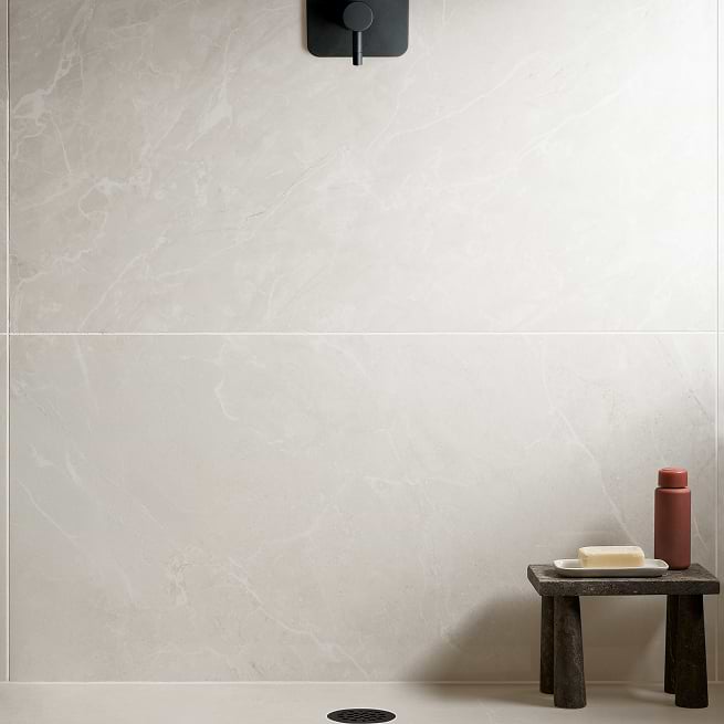 REALISTIC MARBLE-LOOK PORCELAIN