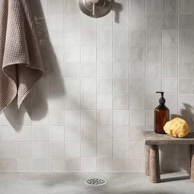 Ceramic with a handmade look