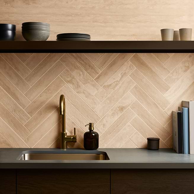 VEIN-CUT TRAVERTINE