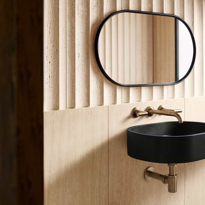 VEIN-CUT TRAVERTINE