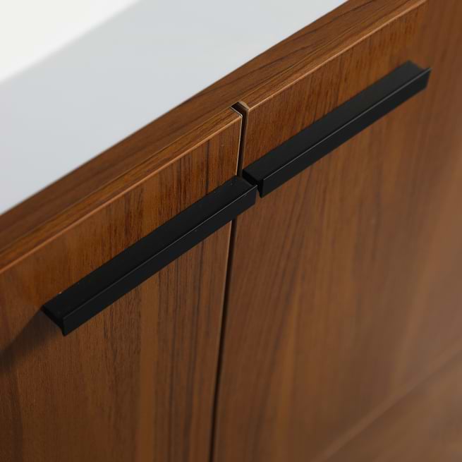 MODERN SIMPLICITY, TAILORED STORAGE