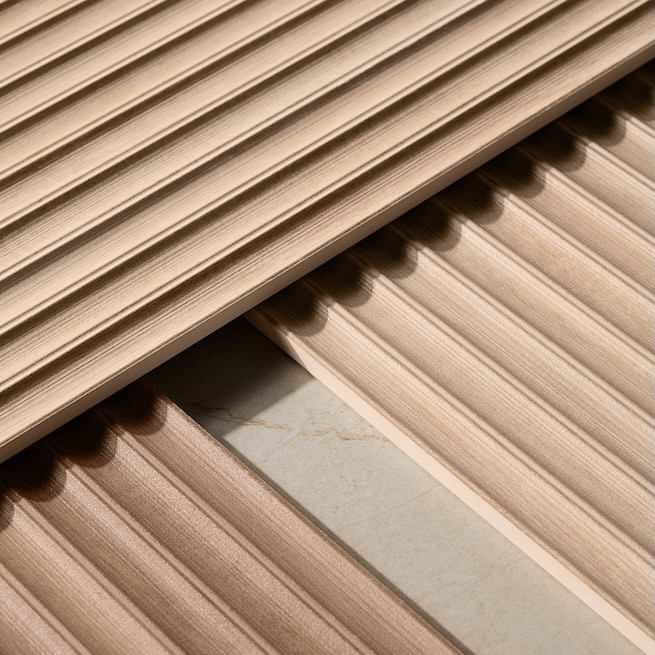 HIGH-PERFORMANCE CERAMIC