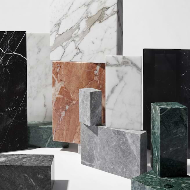 MARBLE SHINES IN MOSAIC FORM