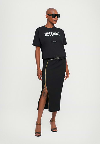 חולצה טי Moschino boutique לנשים