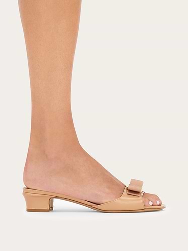 נעלי Ferragamo VANILLA לנשים