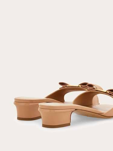 נעלי Ferragamo VANILLA לנשים