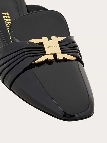 נעלי Ferragamo CORBY לנשים